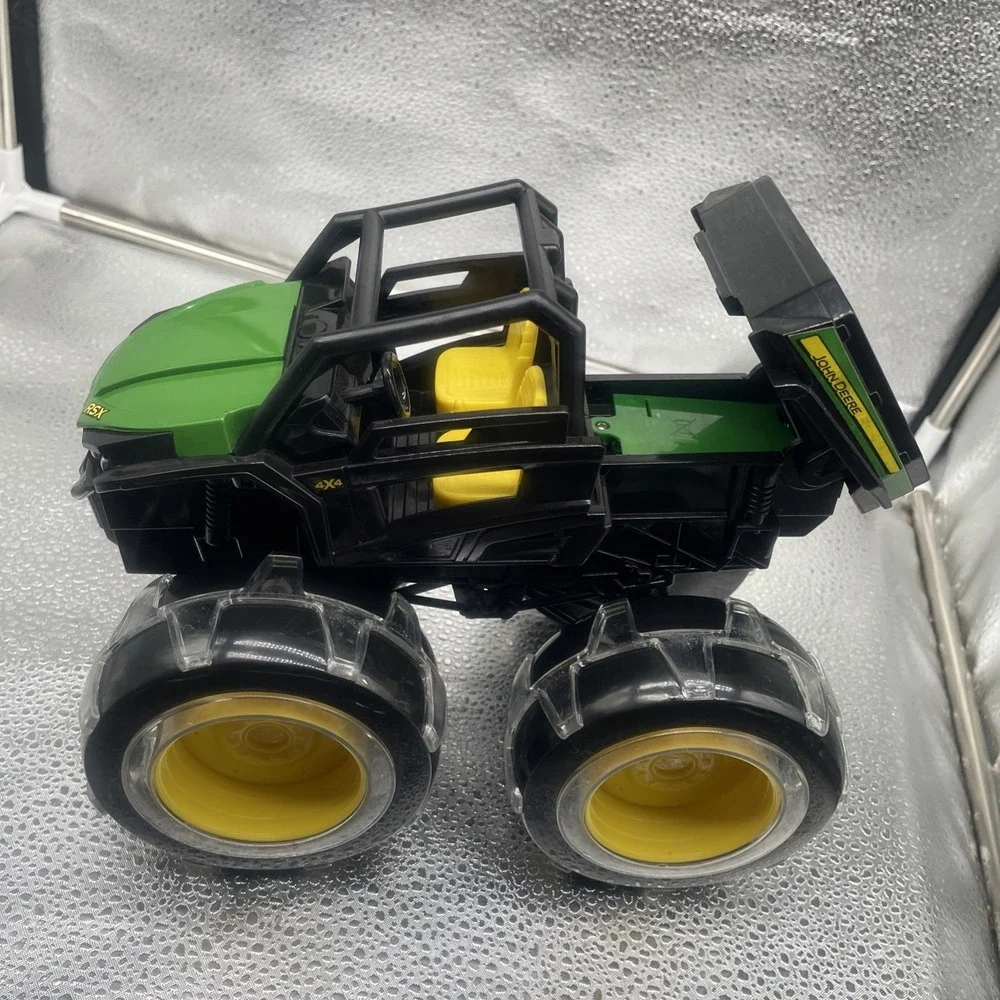 RSX Buggy‎ Green 4x4 Monster Light Up Wheels 8